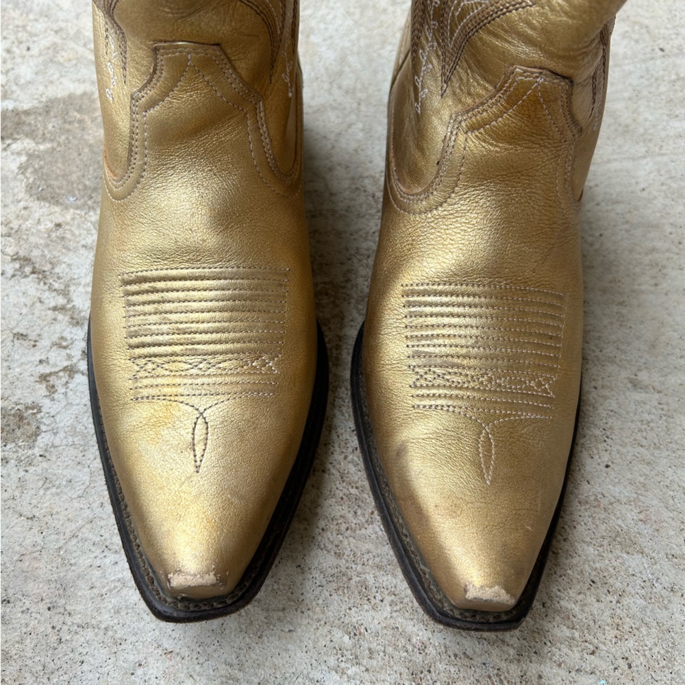 Ariat Women's Tailgate Gold Western Boots - Snip Toe SIZE 10